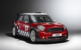 MINI WRCチーム、S2000マシンと参戦予定イベントを明らかに