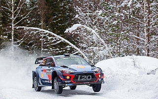 WRCスウェーデン：シェイクダウンはヌービルがトップタイム