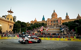 WRCスペイン：SS1でタナクが3番手タイムを記録、ヤリスは3台揃って堅調にスタート