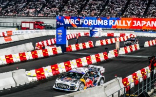 WRCジャパン：初日のスーパーSSを終えてMスポーツ・フォードのフルモーがトップ、勝田は0.8秒差の3番手